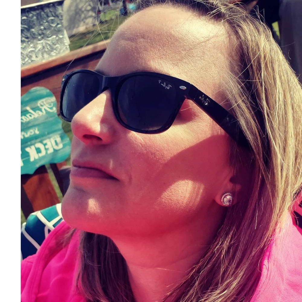 Meet your Posher, Jennifer